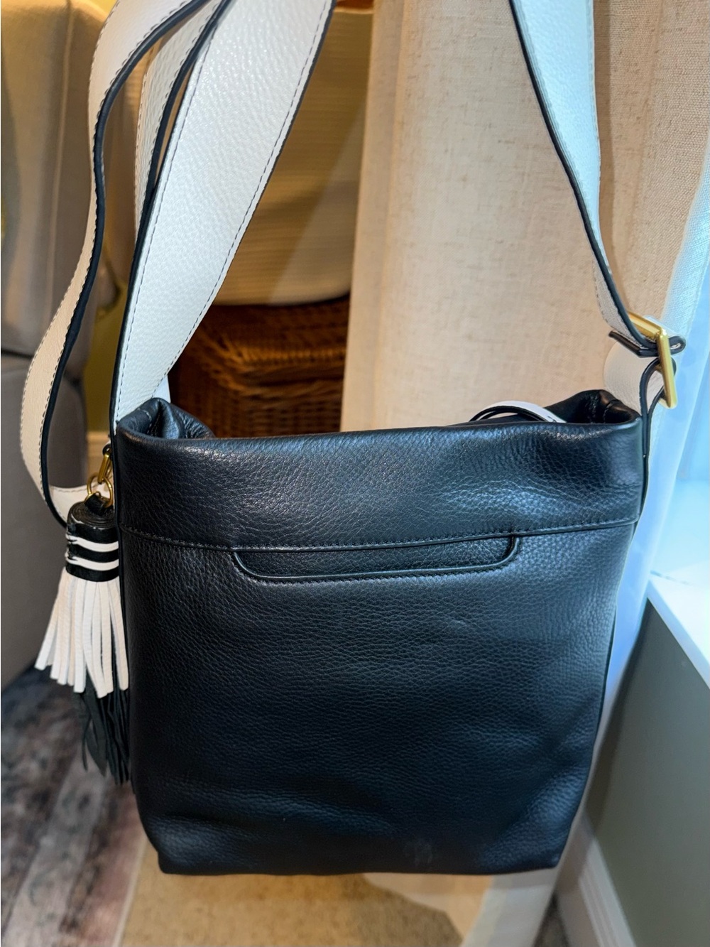 Hobo International black and white Blaze bucket crossbody